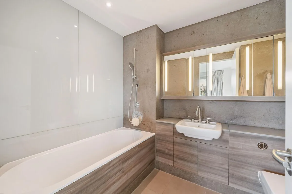 Juniper Drive, London, SW18, photo 16