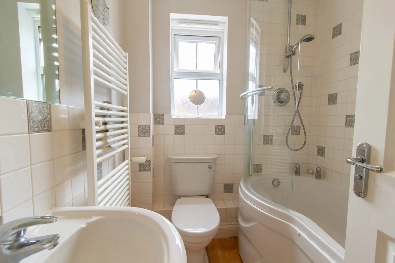 Chertsey Street, Fleet, GU51 1HS, photo 10