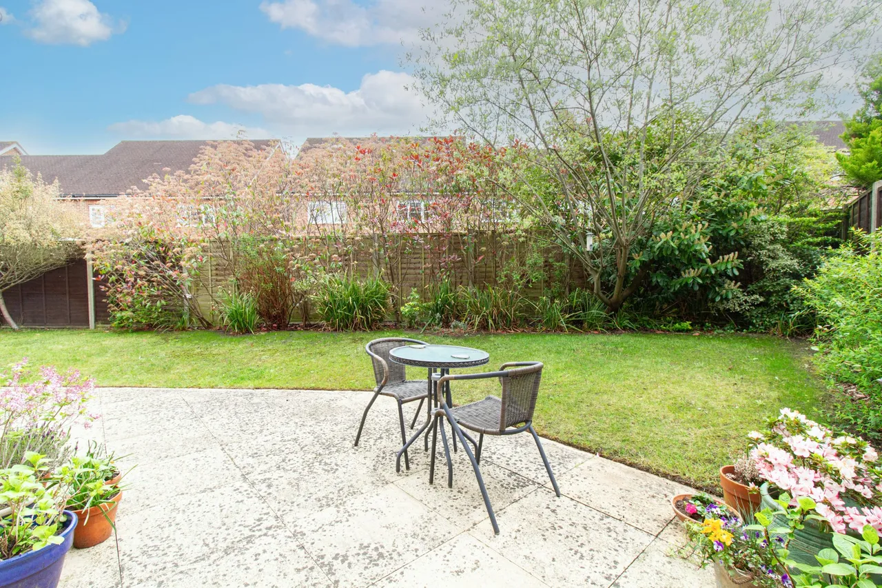 Chertsey Street, Fleet, GU51 1HS, photo 12
