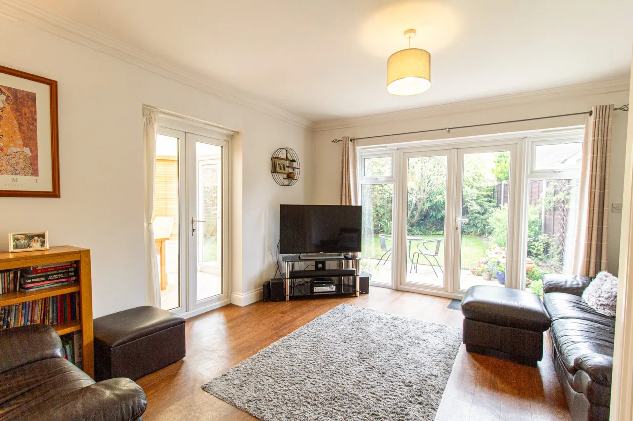 Chertsey Street, Fleet, GU51 1HS, photo 6