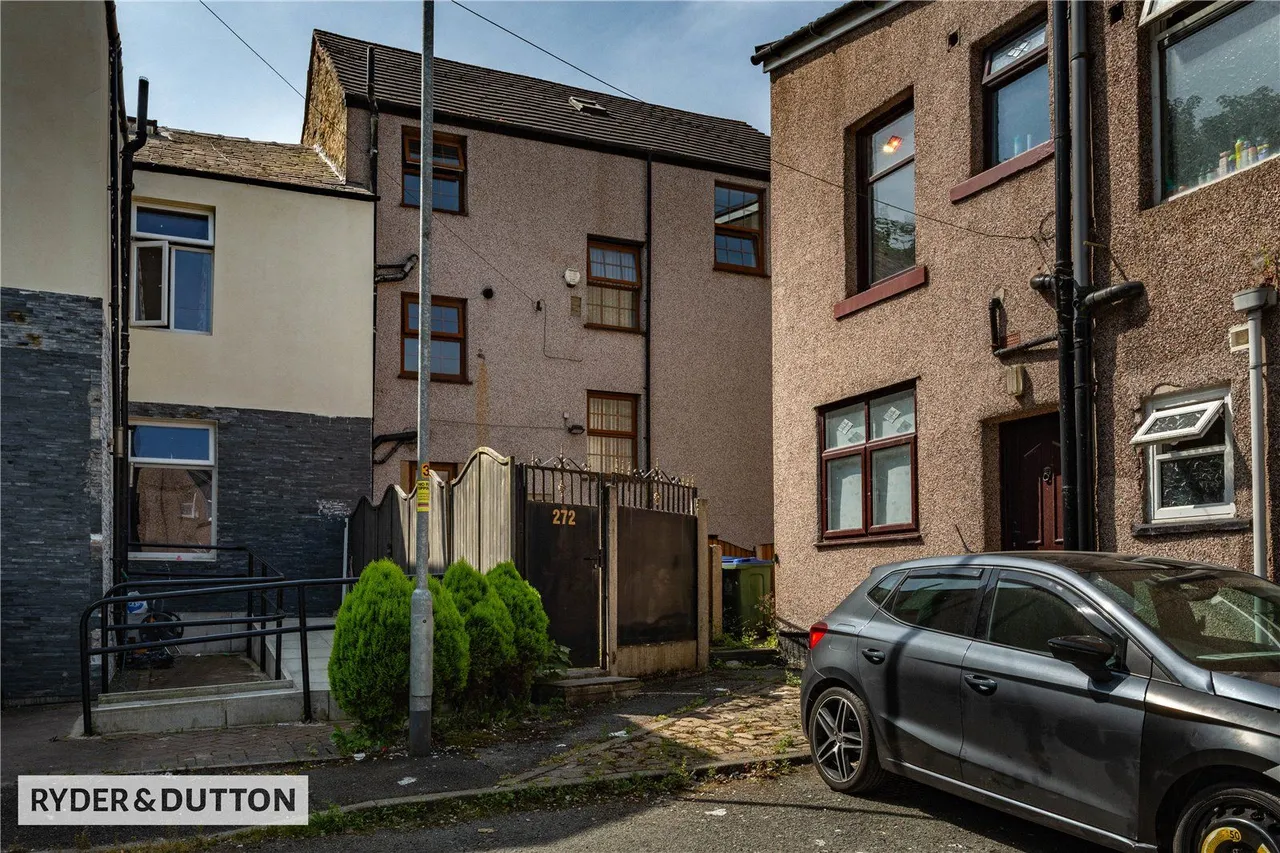 Spotland Road, Spotland, OL12, photo 17