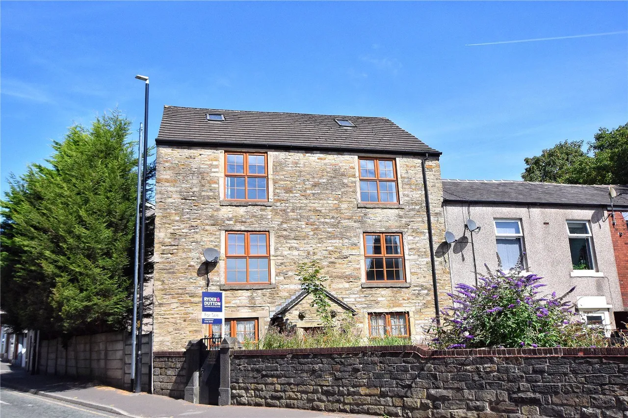 5 bed house for sale, Spotland Road, Spotland, OL12