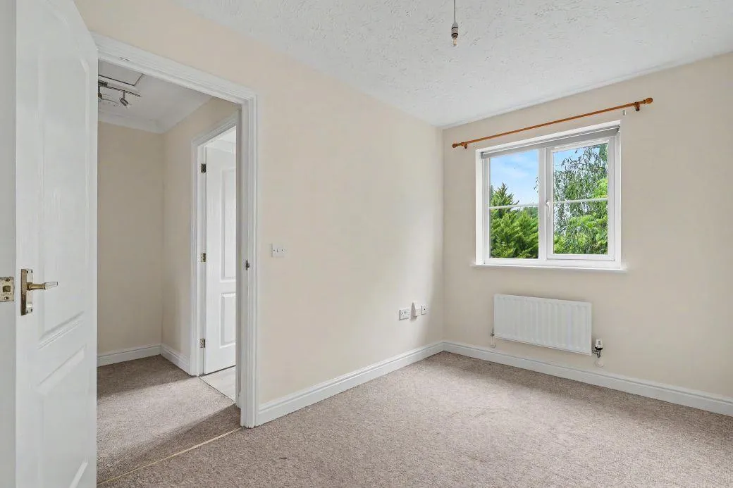Tennyson Place, Ely, CB6, photo 11