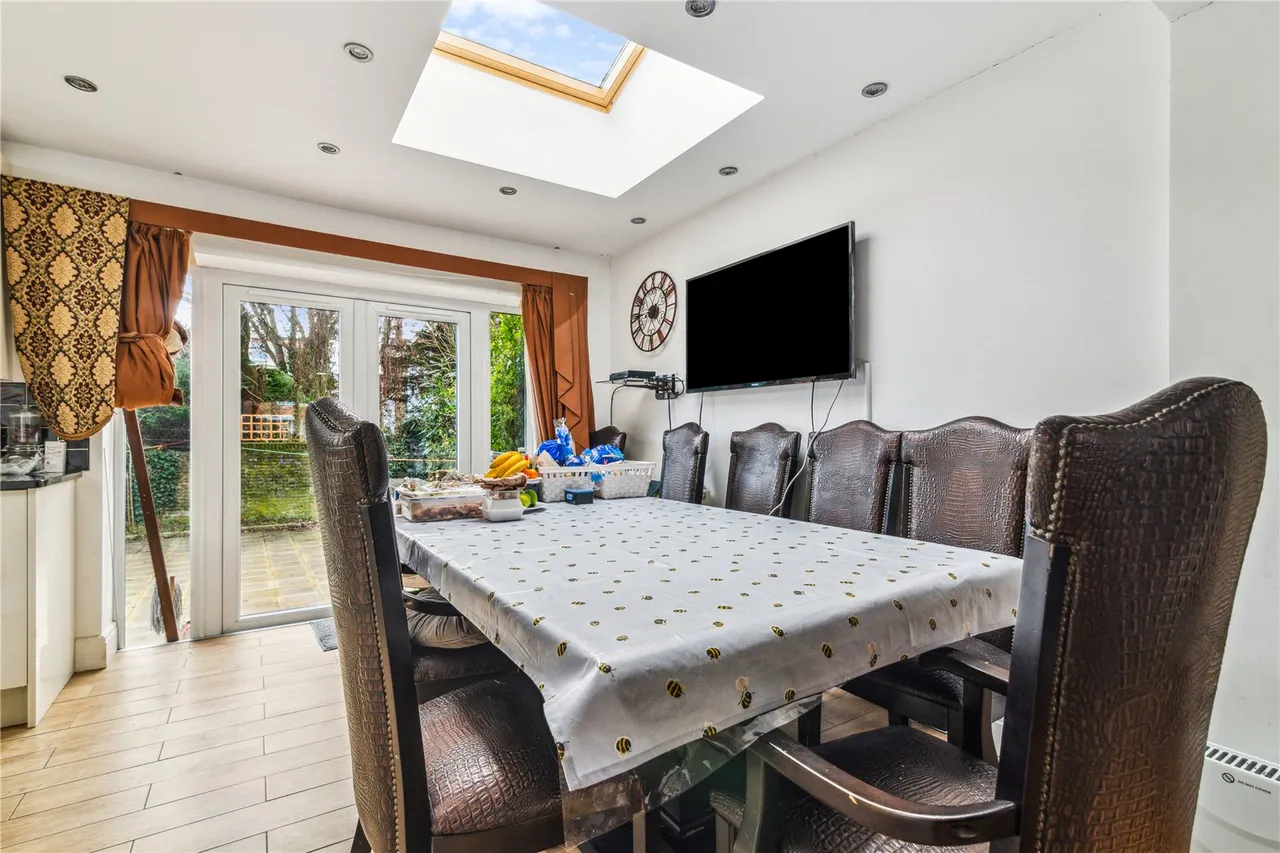 Vyner Road, London, W3, photo 4