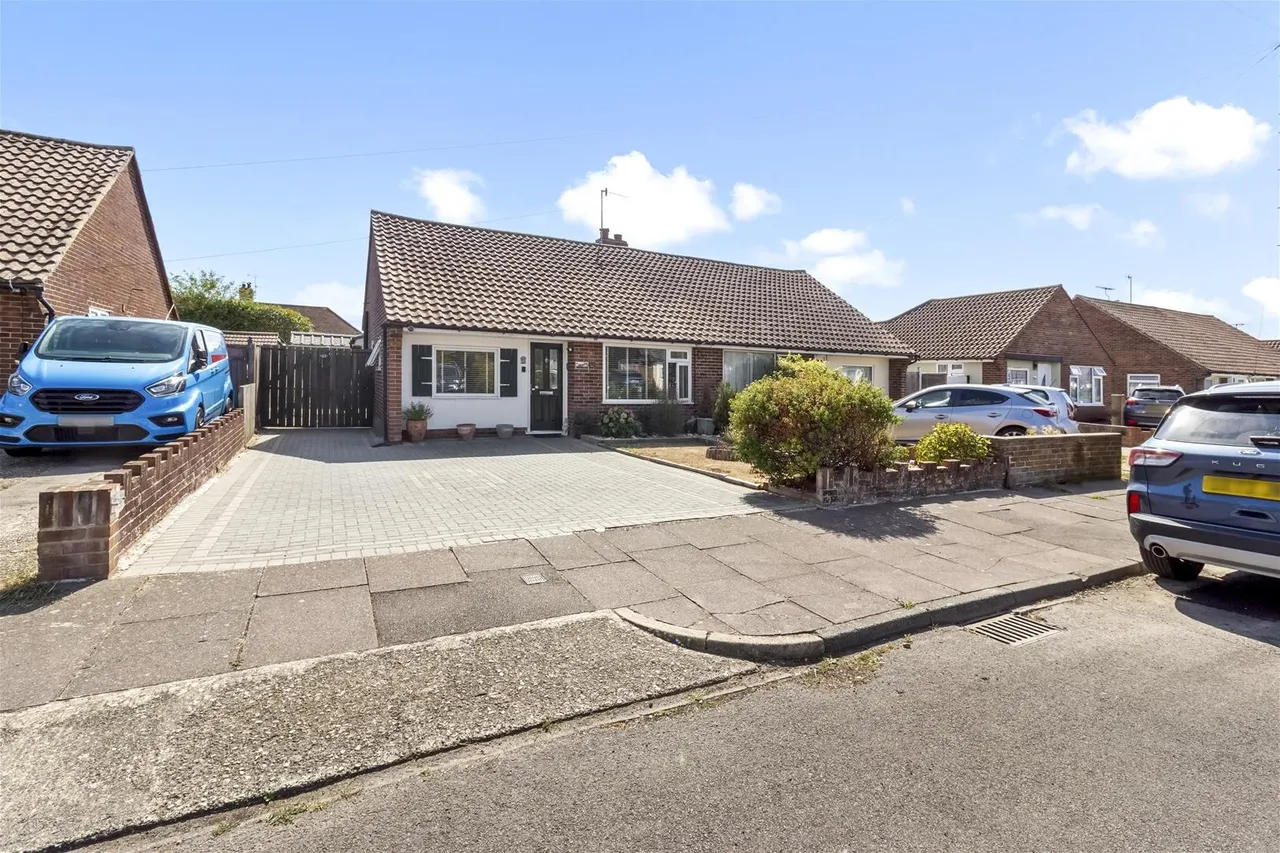 Hurley Road, Worthing, photo 25
