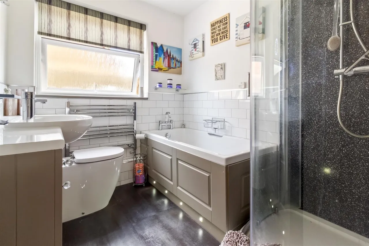 Hurley Road, Worthing, photo 9