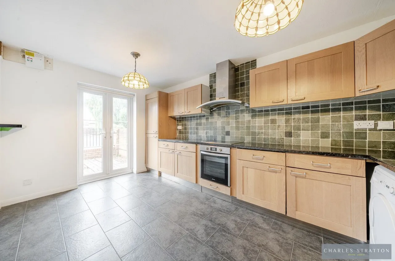 Landseer Close, Hornchurch, Essex, RM11 1FJ, photo 7