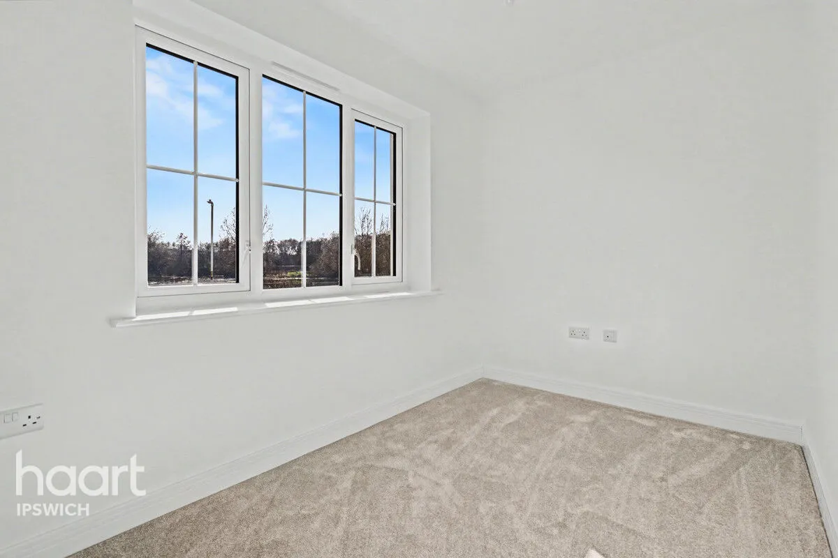 Pinewood Grange, Ipswich, IP14, photo 10