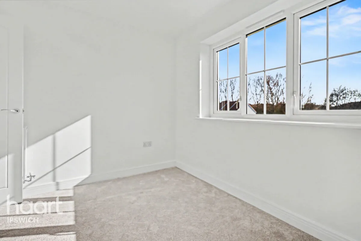 Pinewood Grange, Ipswich, IP14, photo 11