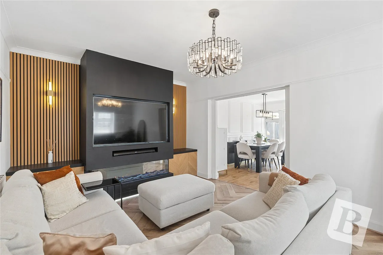 Hyland Way, Hornchurch, RM11, photo 2