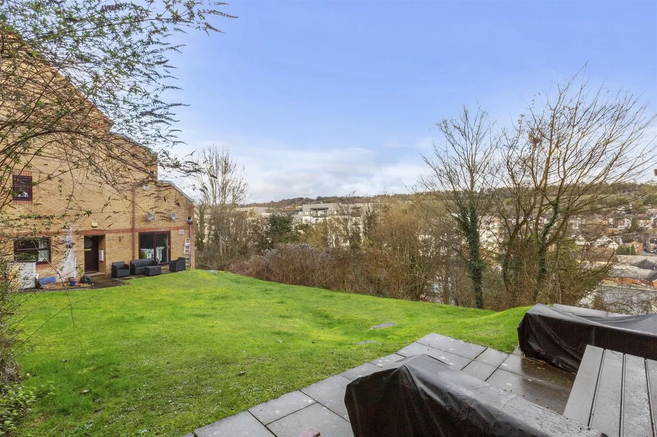 Gandon Vale, High Wycombe, HP13, photo 9