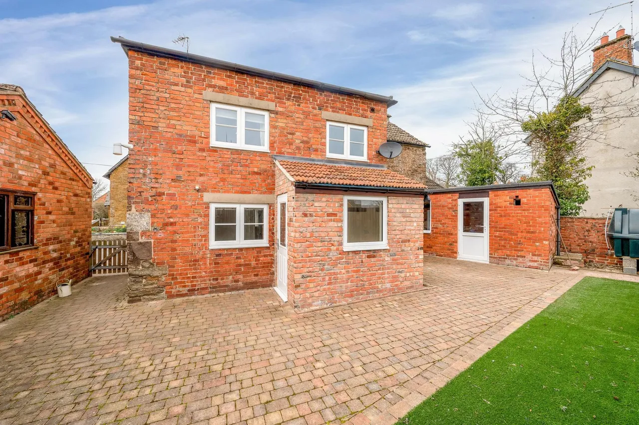 Owston Road, Knossington, LE15, photo 14