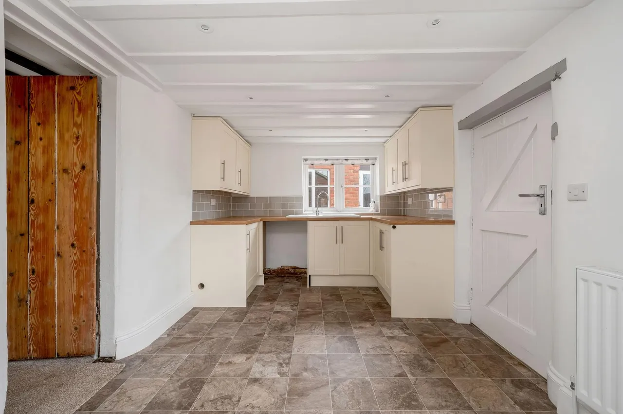 Owston Road, Knossington, LE15, photo 8