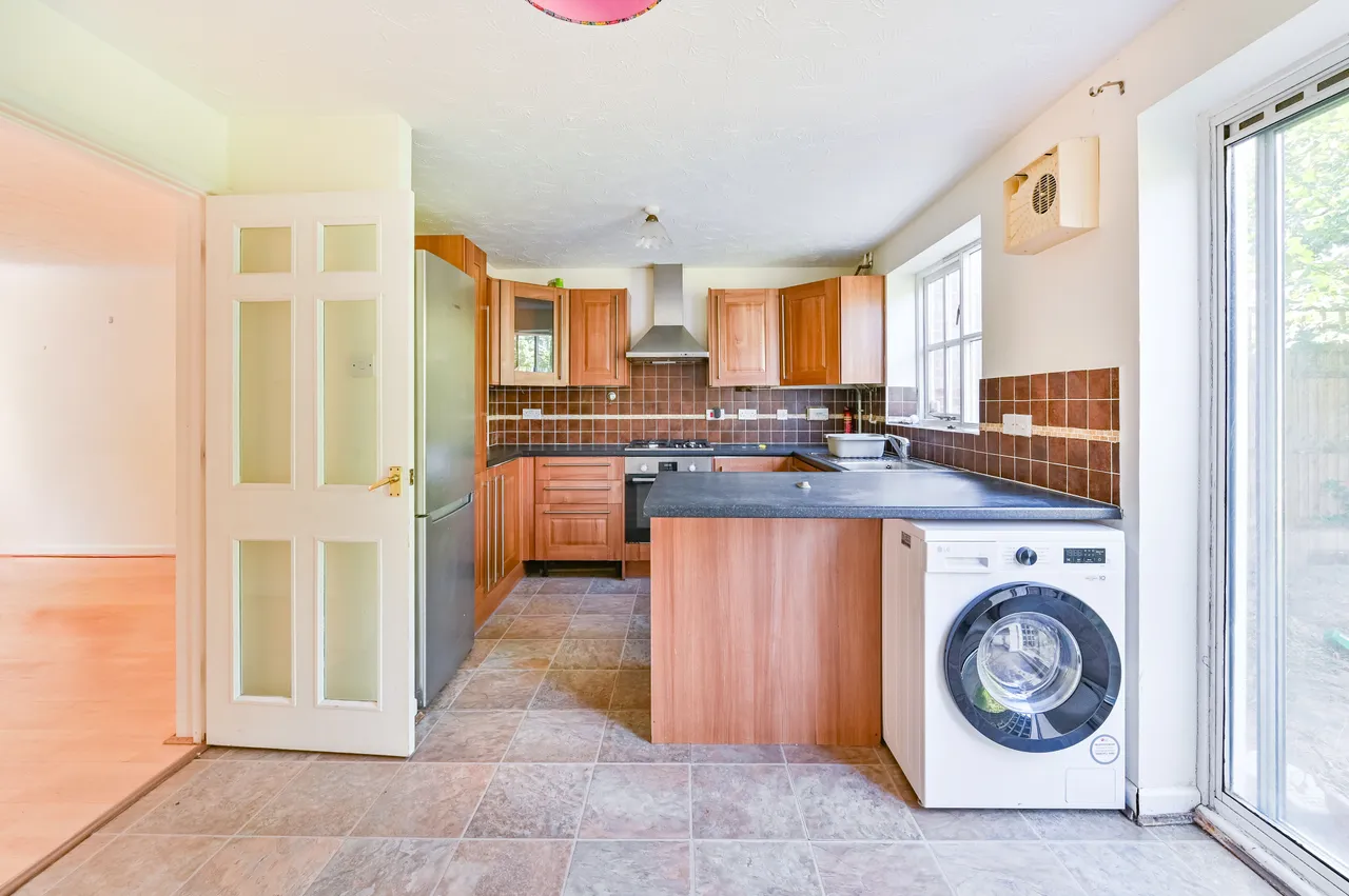 36 Abbotswood Road, London, photo 10