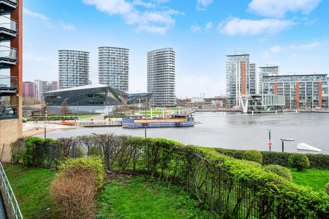 Western Beach Apartments, London, E16, photo 11