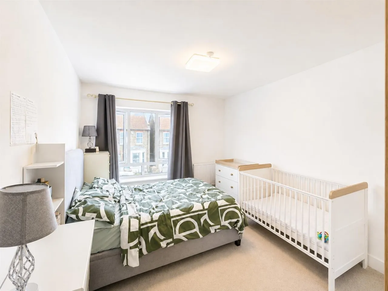 Featherstone Road, Southall, UB2, photo 4