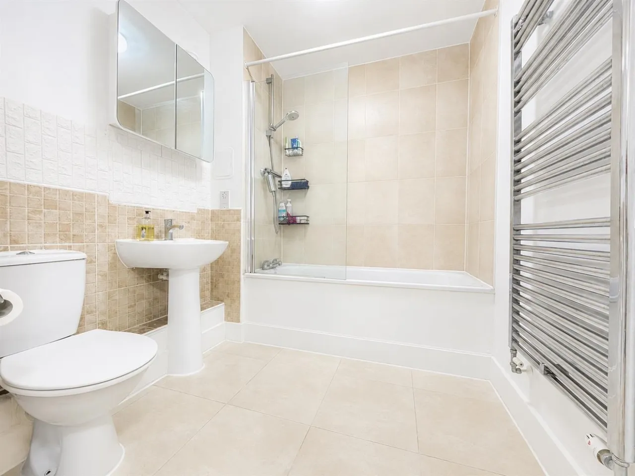Featherstone Road, Southall, UB2, photo 6