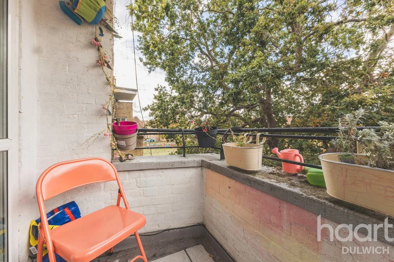 Kingswood Estate, London, SE21, photo 5