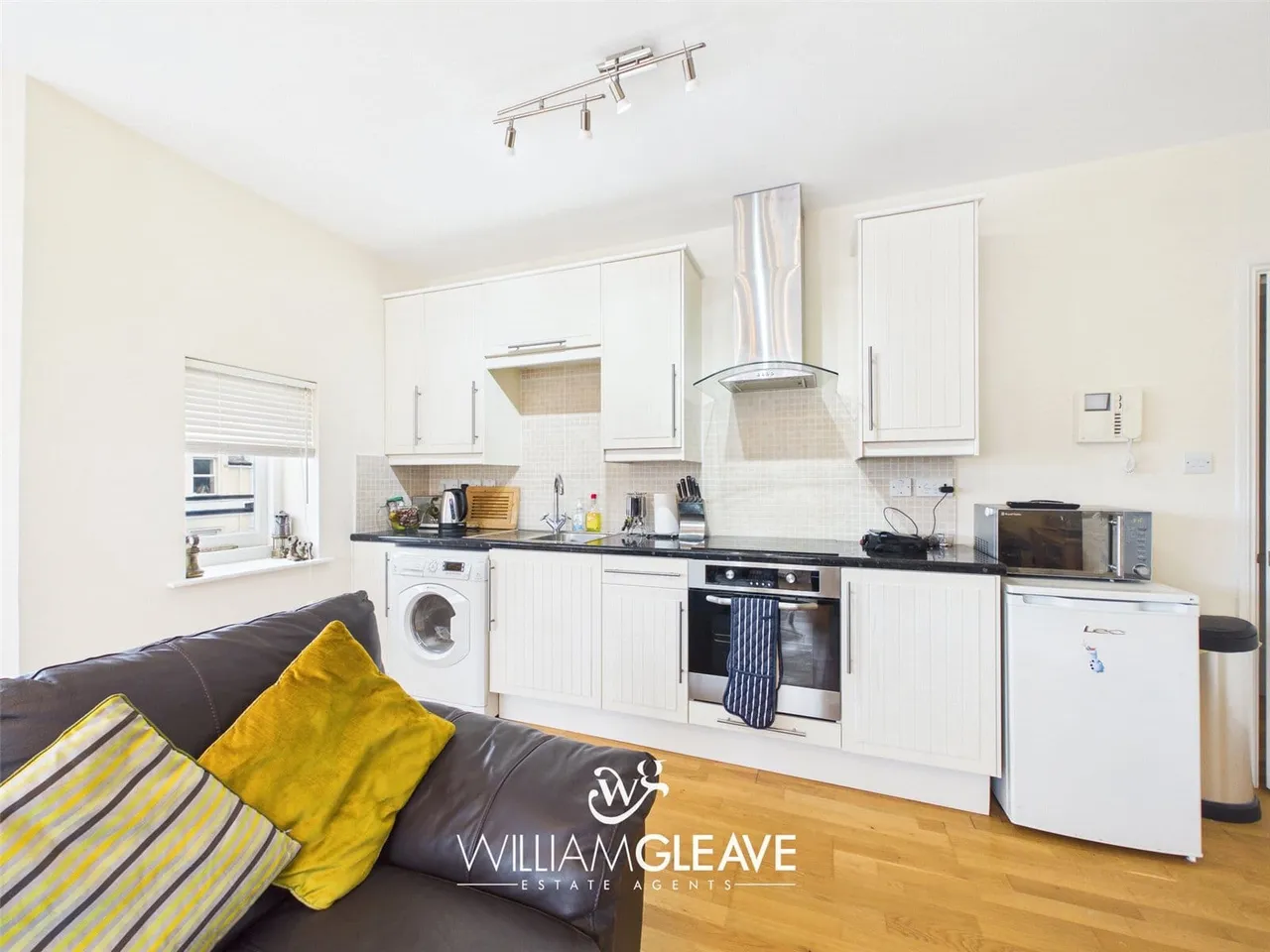 Trinity Square, Llandudno, Conwy, LL30 2DA, photo 6