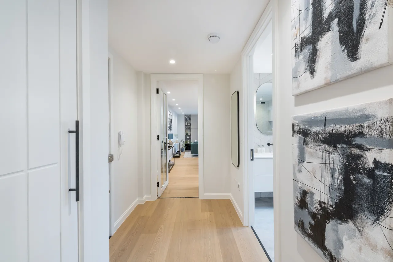 17 Fitzhardinge House, 12-14 Portman Square, London, photo 4