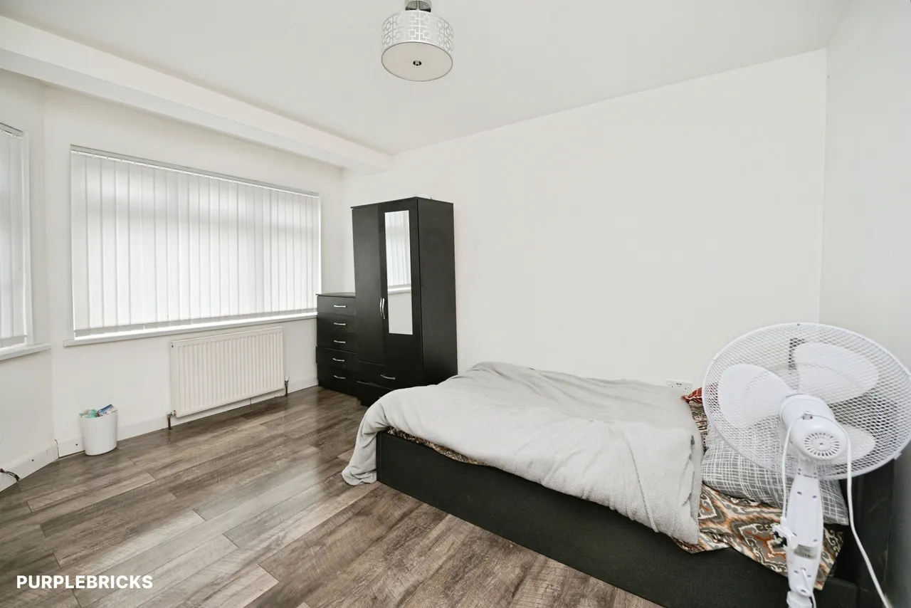 Craven Gardens, Barking, IG11, photo 17