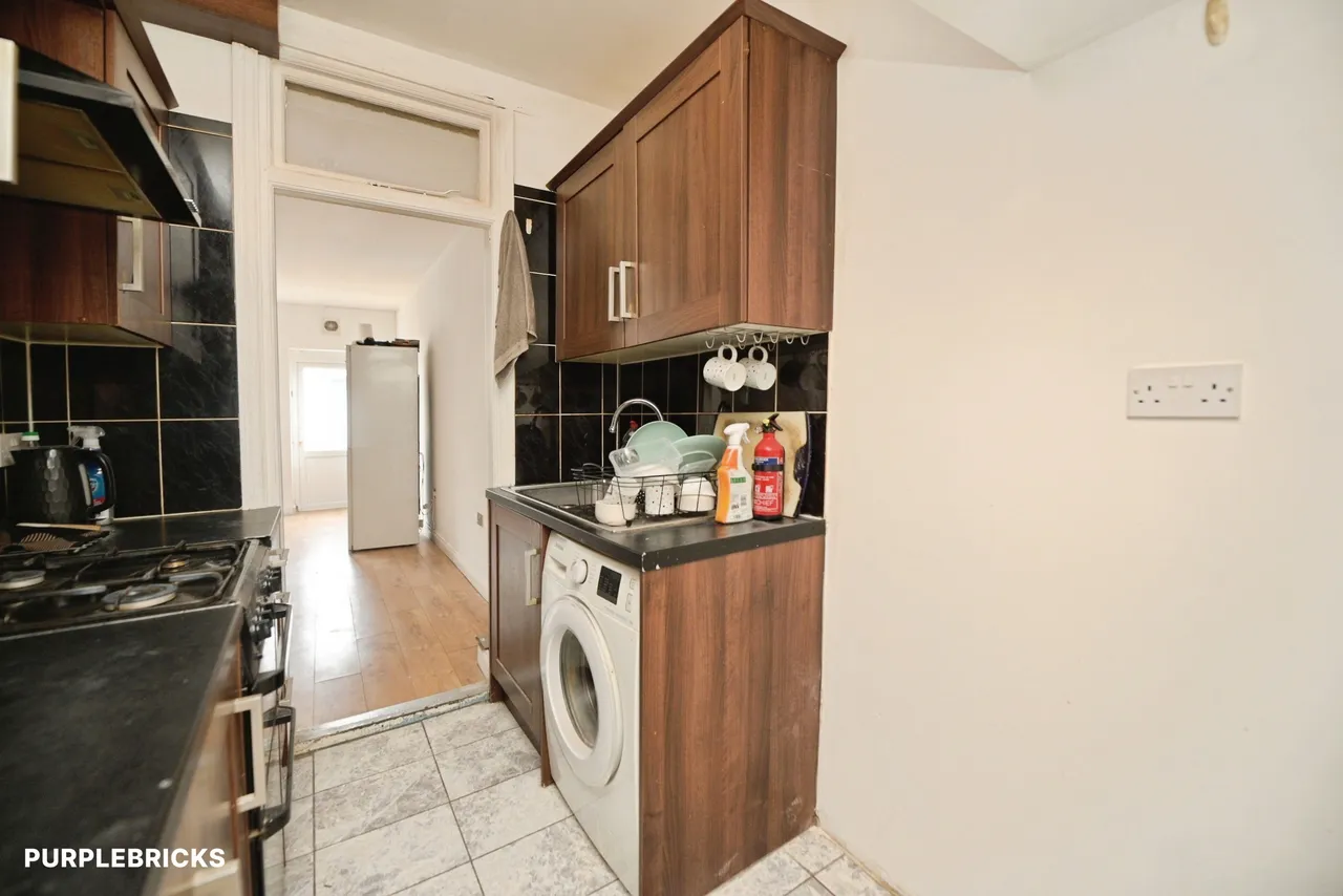 Craven Gardens, Barking, IG11, photo 21