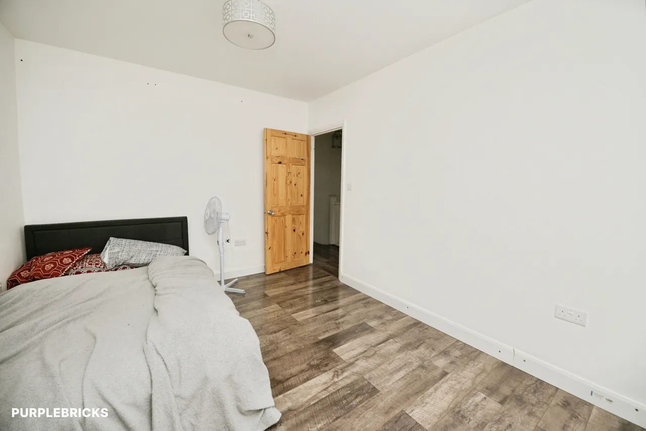 Craven Gardens, Barking, IG11, photo 11