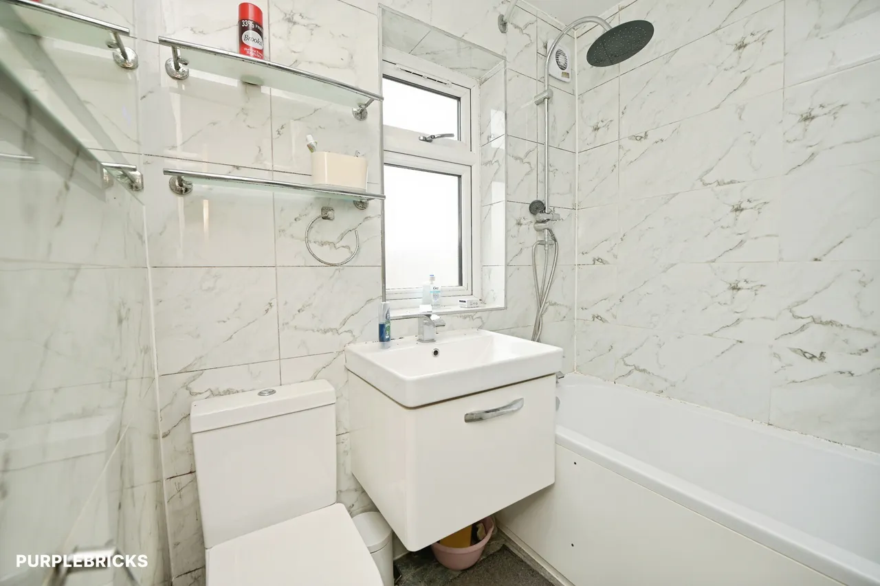 Craven Gardens, Barking, IG11, photo 12
