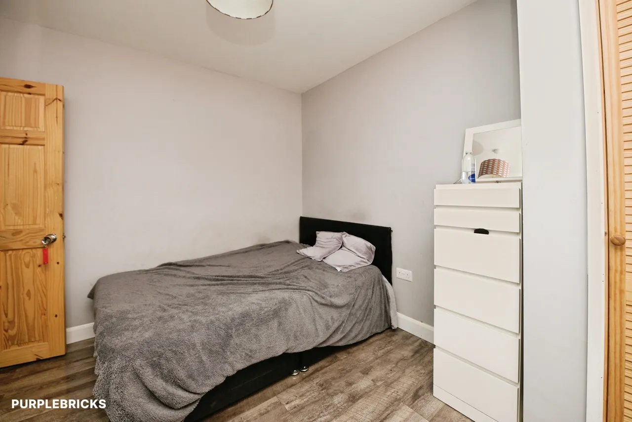 Craven Gardens, Barking, IG11, photo 15