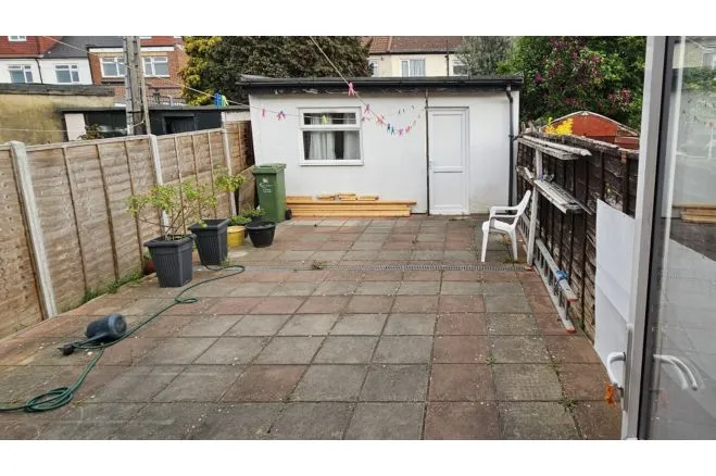 Craven Gardens, Barking, IG11, photo 23