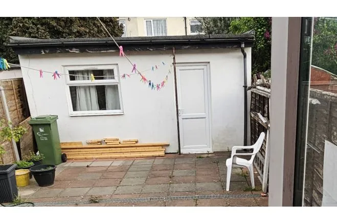 Craven Gardens, Barking, IG11, photo 24