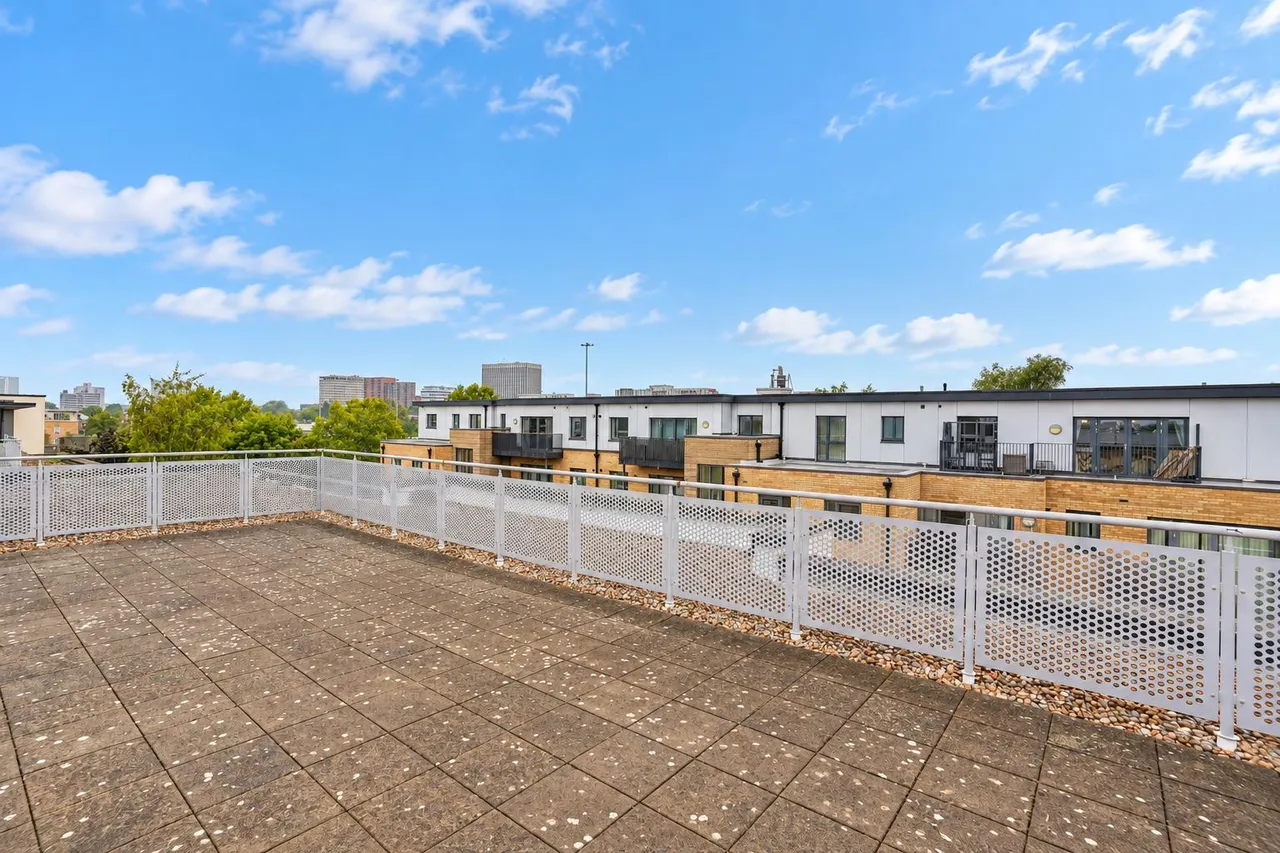 Kenway, Southend-On-Sea, photo 10