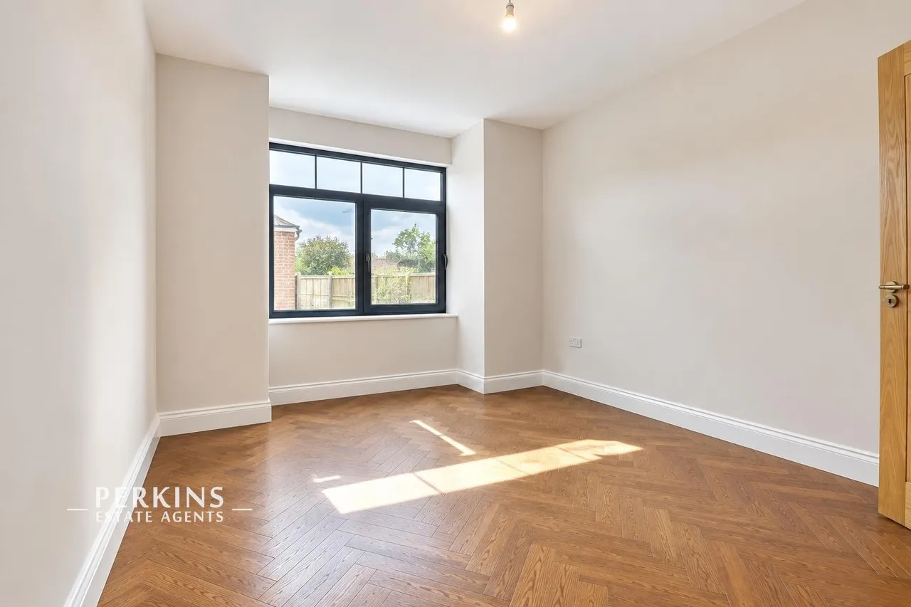 Greenford Gardens, London, UB6, photo 5