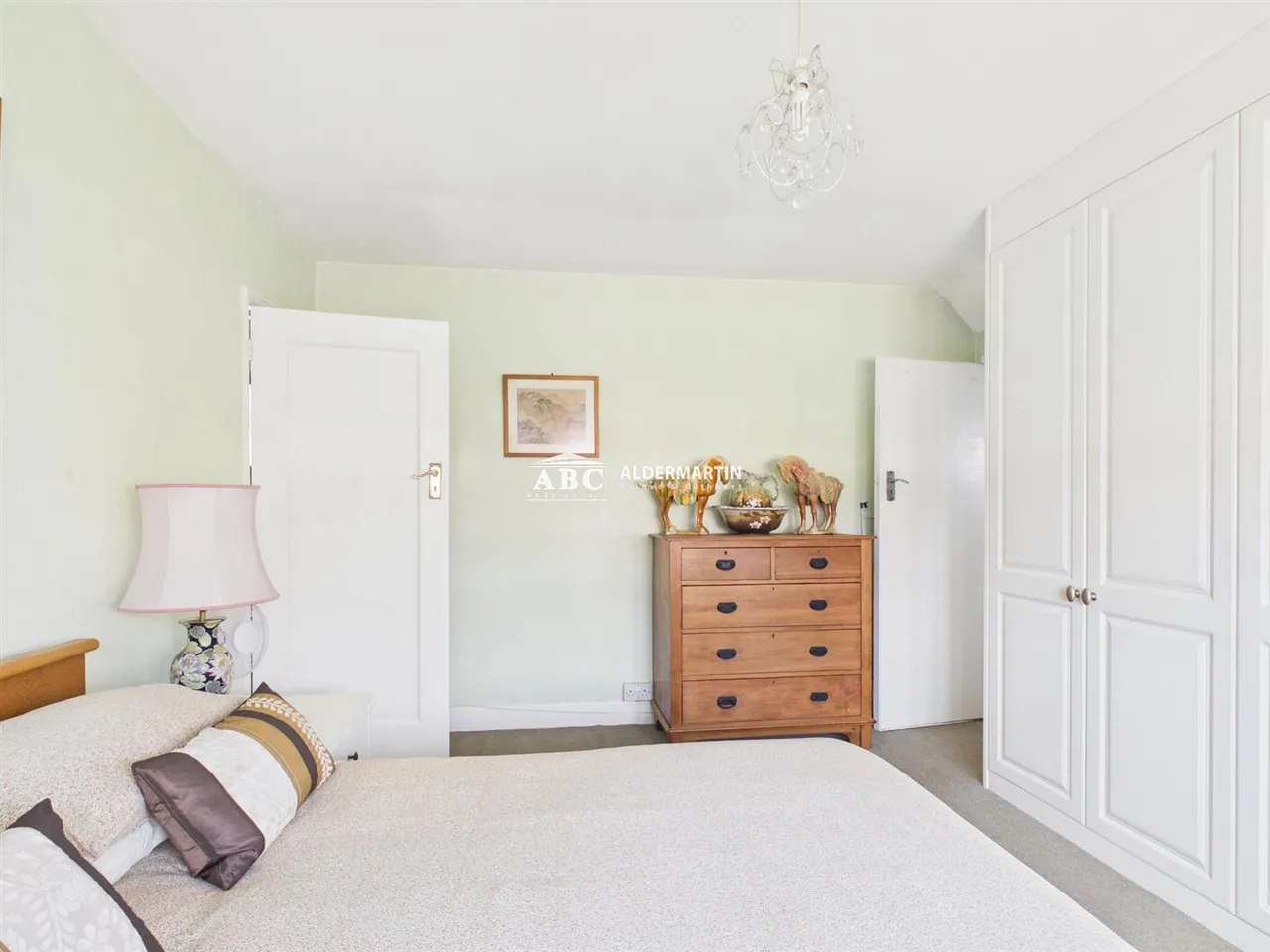 Park Grove, Edgware, photo 7