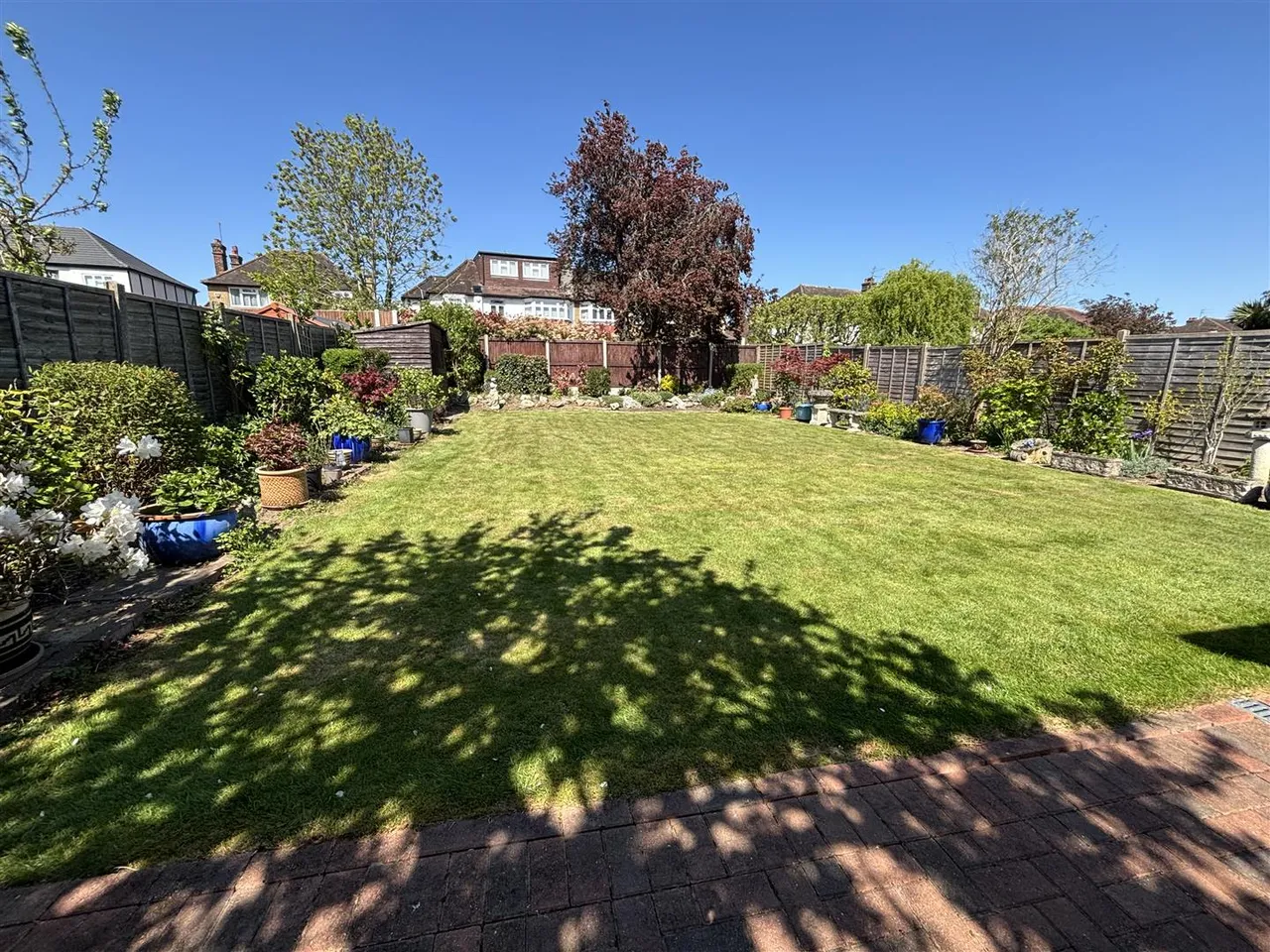 Park Grove, Edgware, photo 8