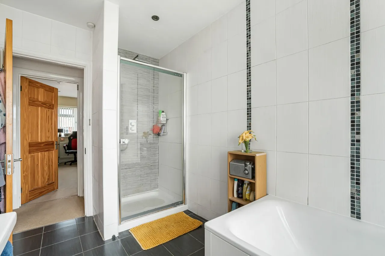 Howberry Road, Edgware, HA8, photo 21