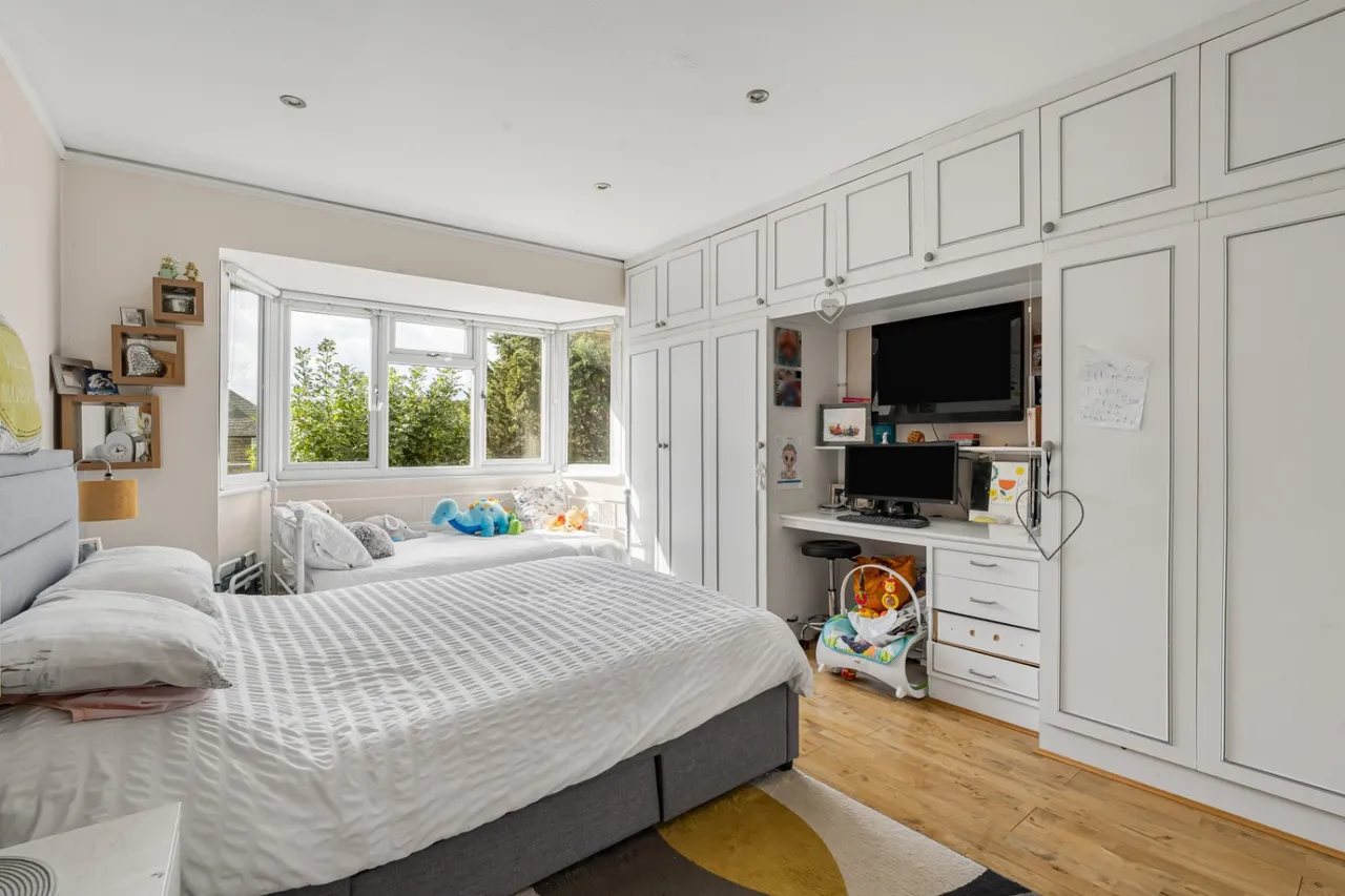 Howberry Road, Edgware, HA8, photo 14