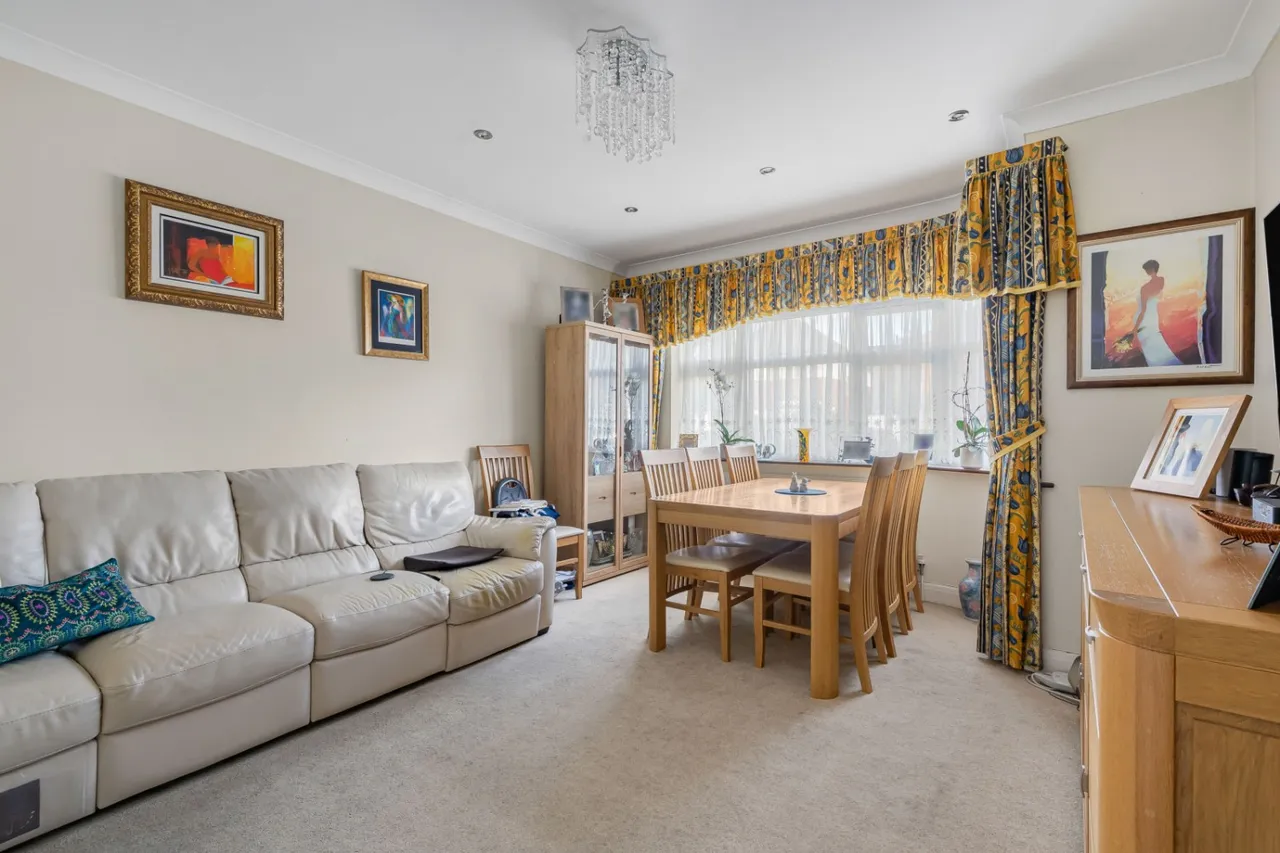 Howberry Road, Edgware, HA8, photo 3