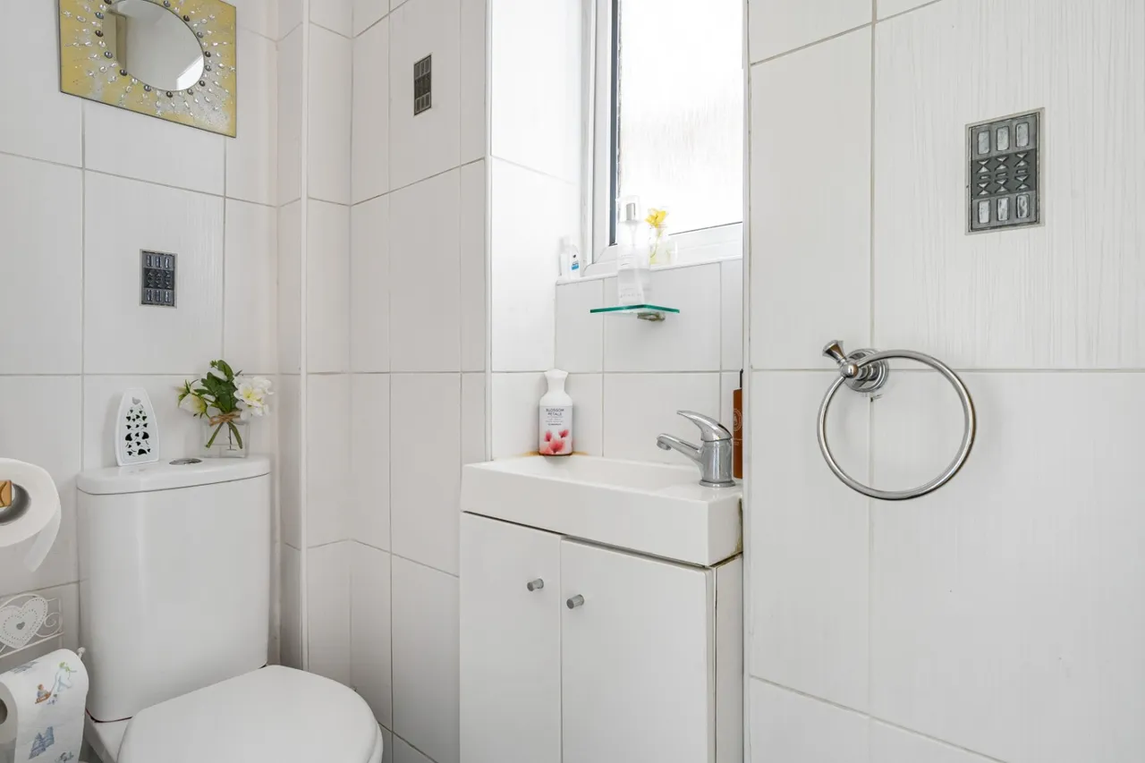 Howberry Road, Edgware, HA8, photo 13