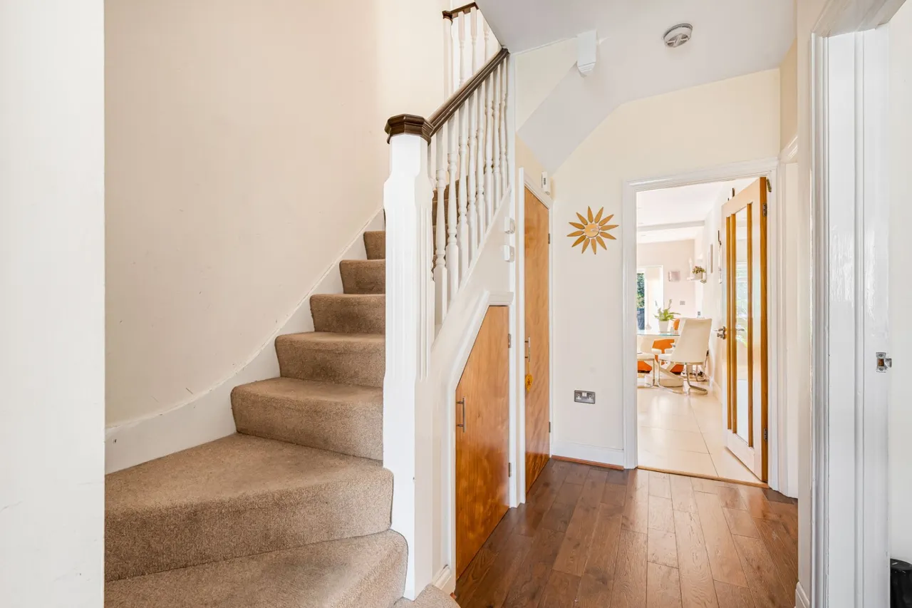 Howberry Road, Edgware, HA8, photo 6