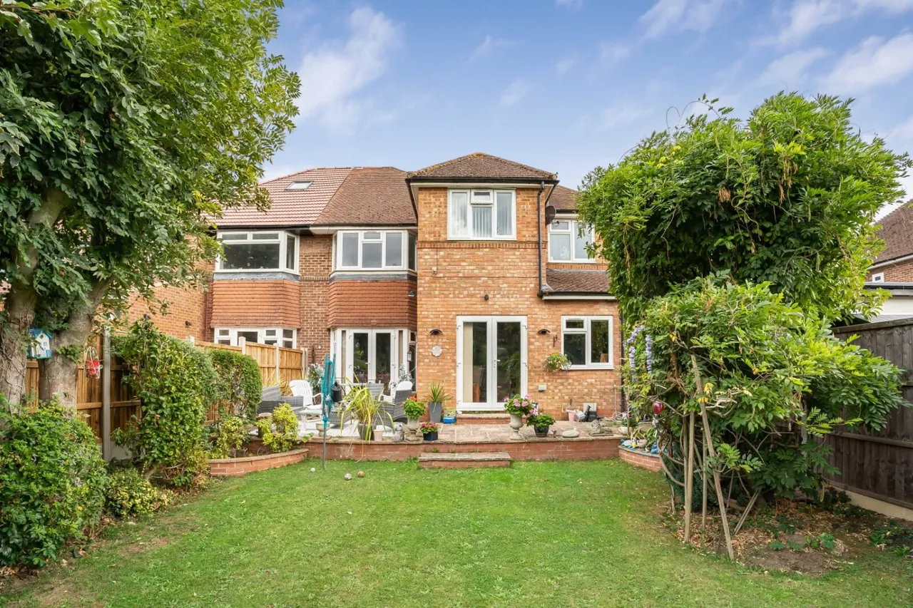 Howberry Road, Edgware, HA8, photo 24
