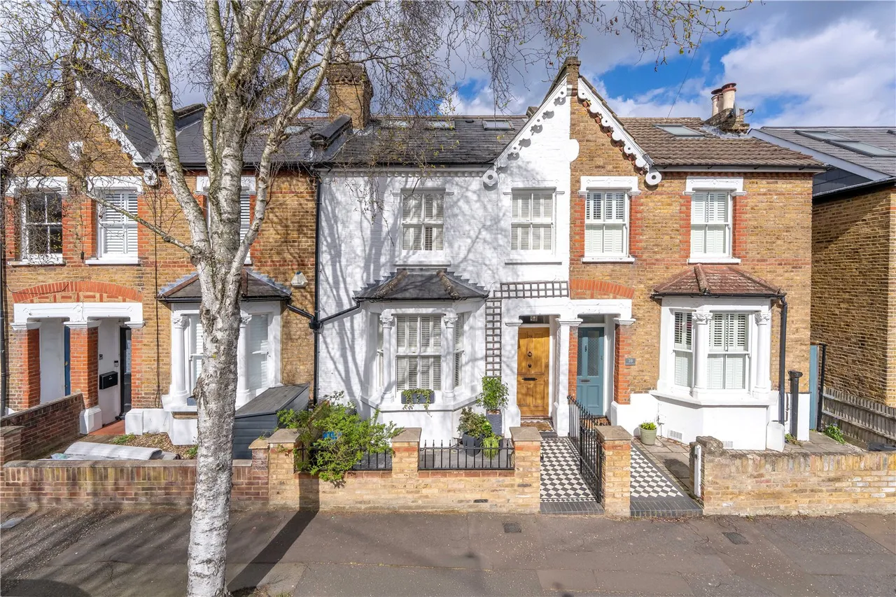 3 bed house for sale — Windsor Road, Teddington, TW11 0SF