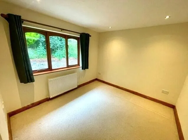 Parc Benarth, Conwy, LL32, photo 7