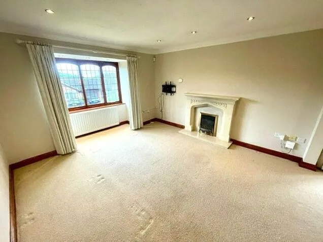 Parc Benarth, Conwy, LL32, photo 2