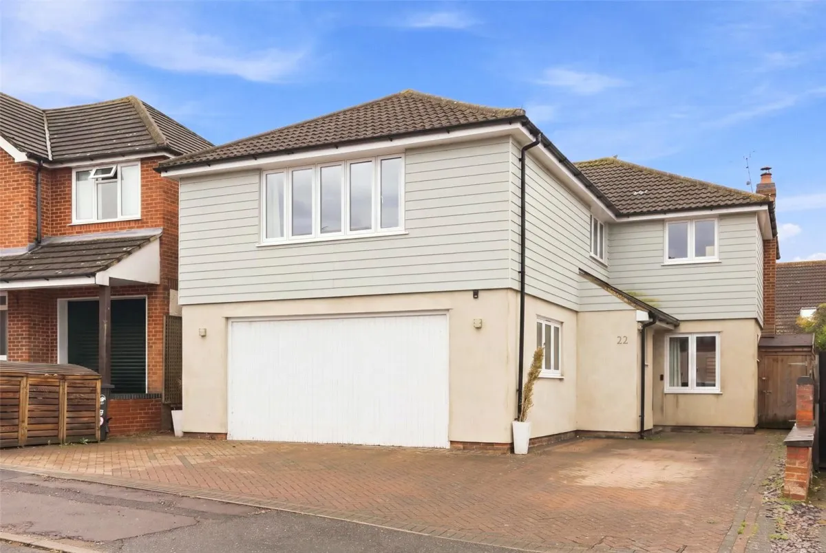 5 bed house for sale, with 5 bedrooms in Saffron Walden, CB11