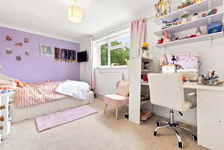 with 5 bedrooms in Saffron Walden, CB11, photo 14