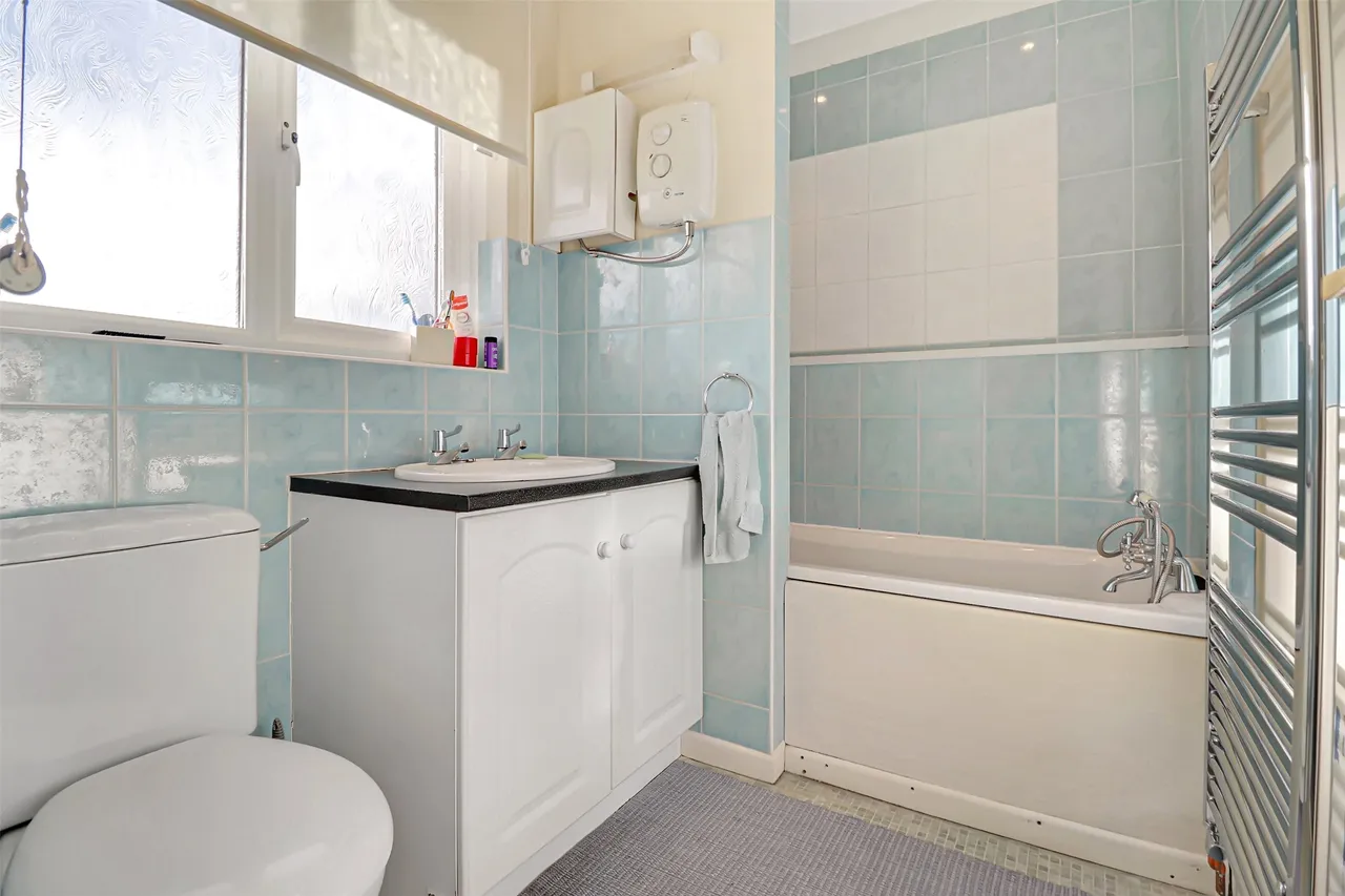 Magnolia Close, Barnstaple, EX32, photo 12