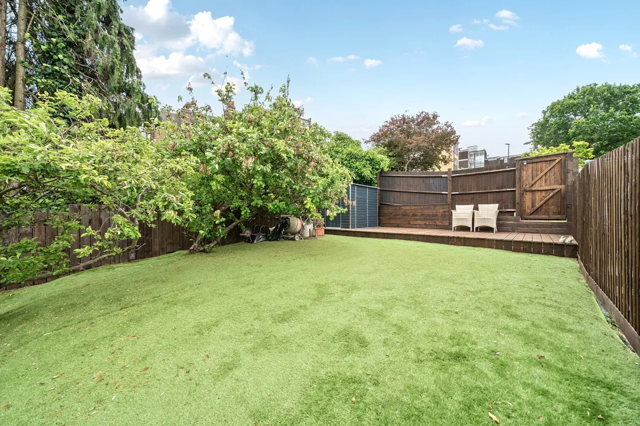 Cantwell Road, SE18, photo 19