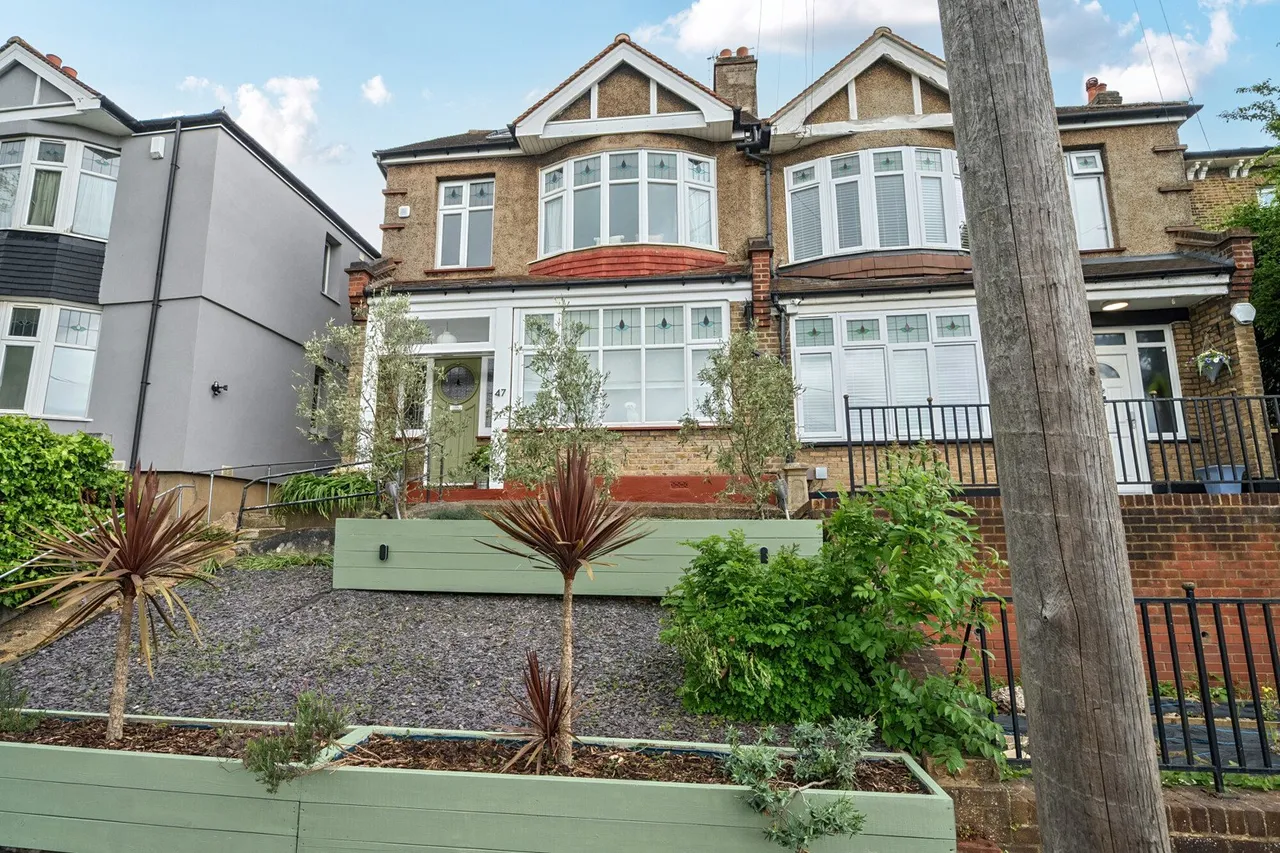 Cantwell Road, SE18, photo 21