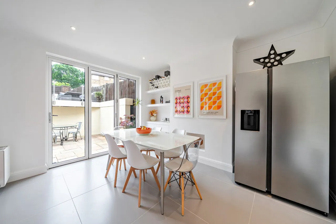 Cantwell Road, SE18, photo 3